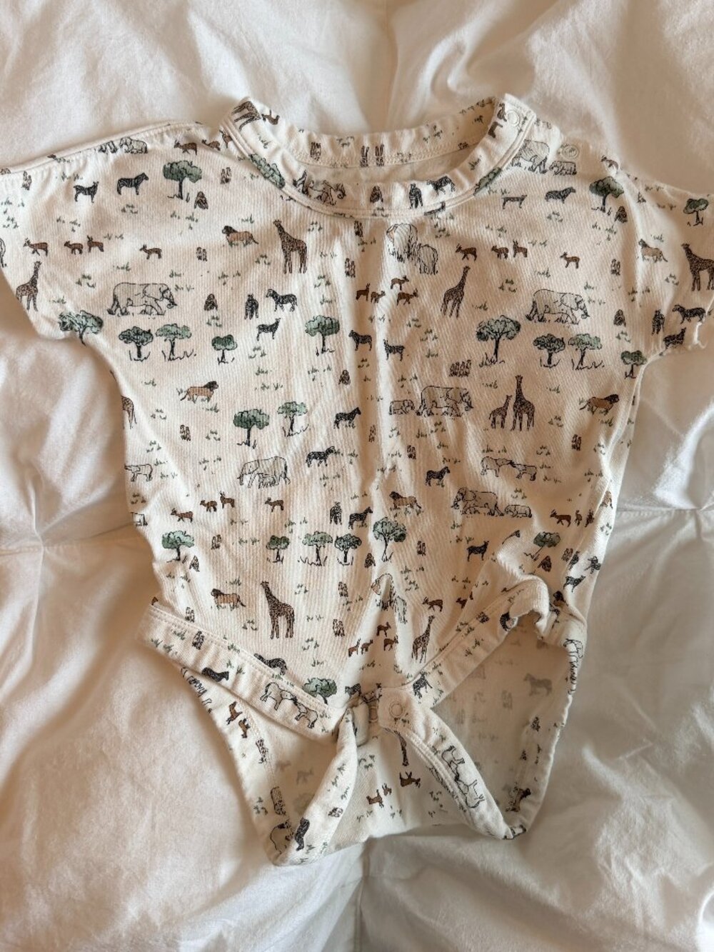 Banana Republic 6-12 Safari Bodysuit